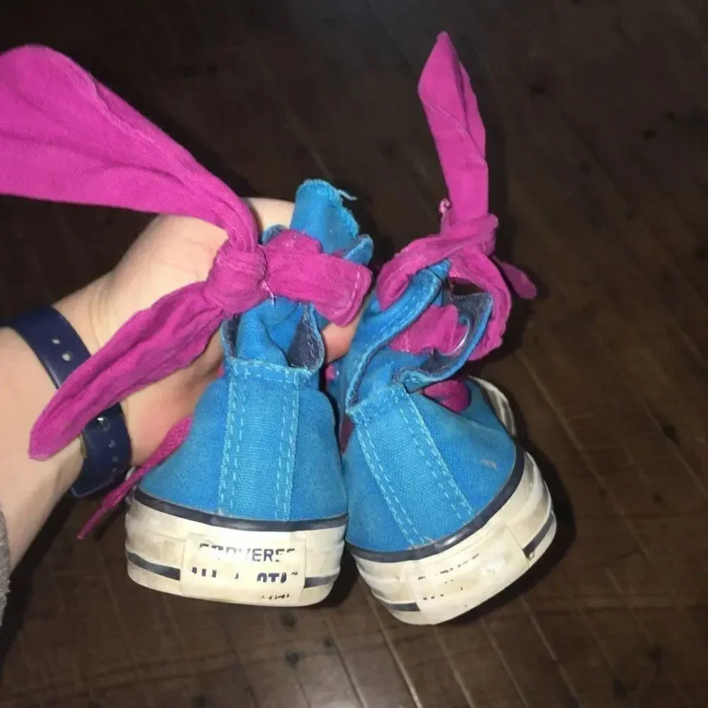 Converse blue and purple bow high top sneakers